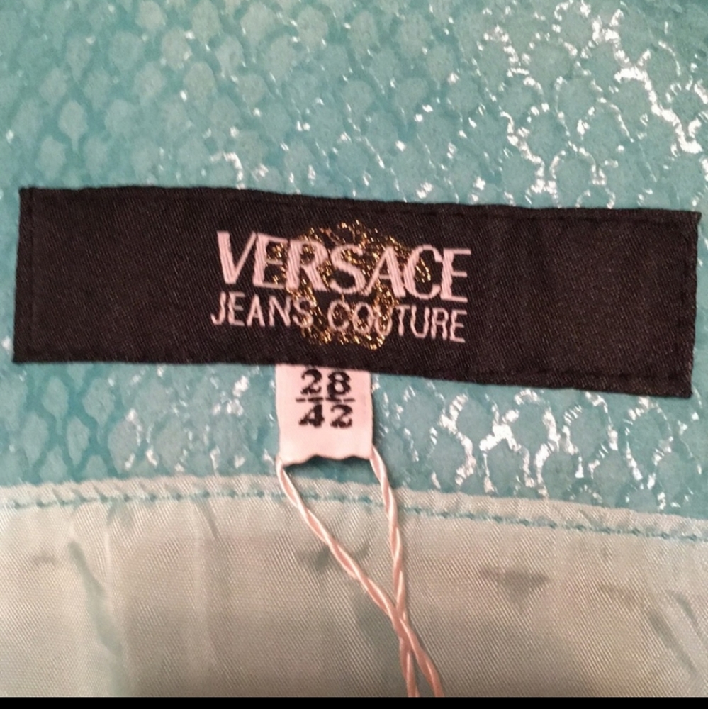 Dress - Picture 6 of 9